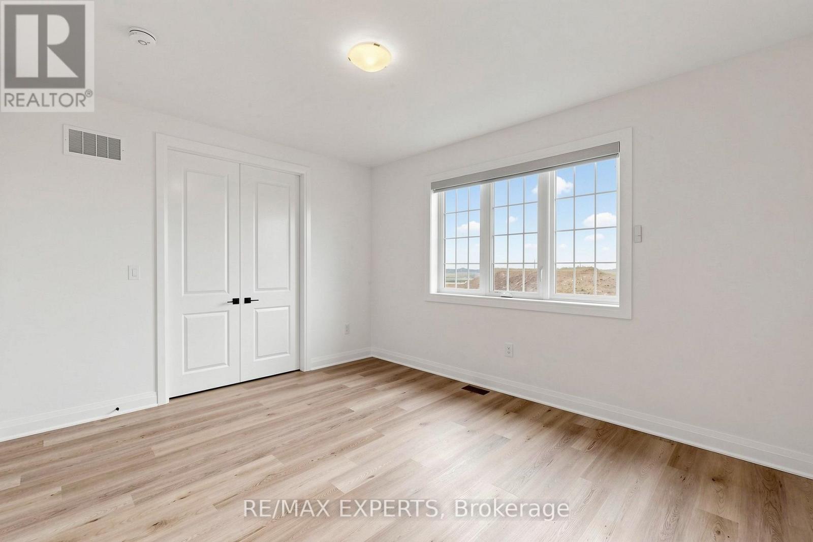 1761 Mineral Springs Way, Pickering, Ontario L1X 0T5 - Photo 19 - E13539632