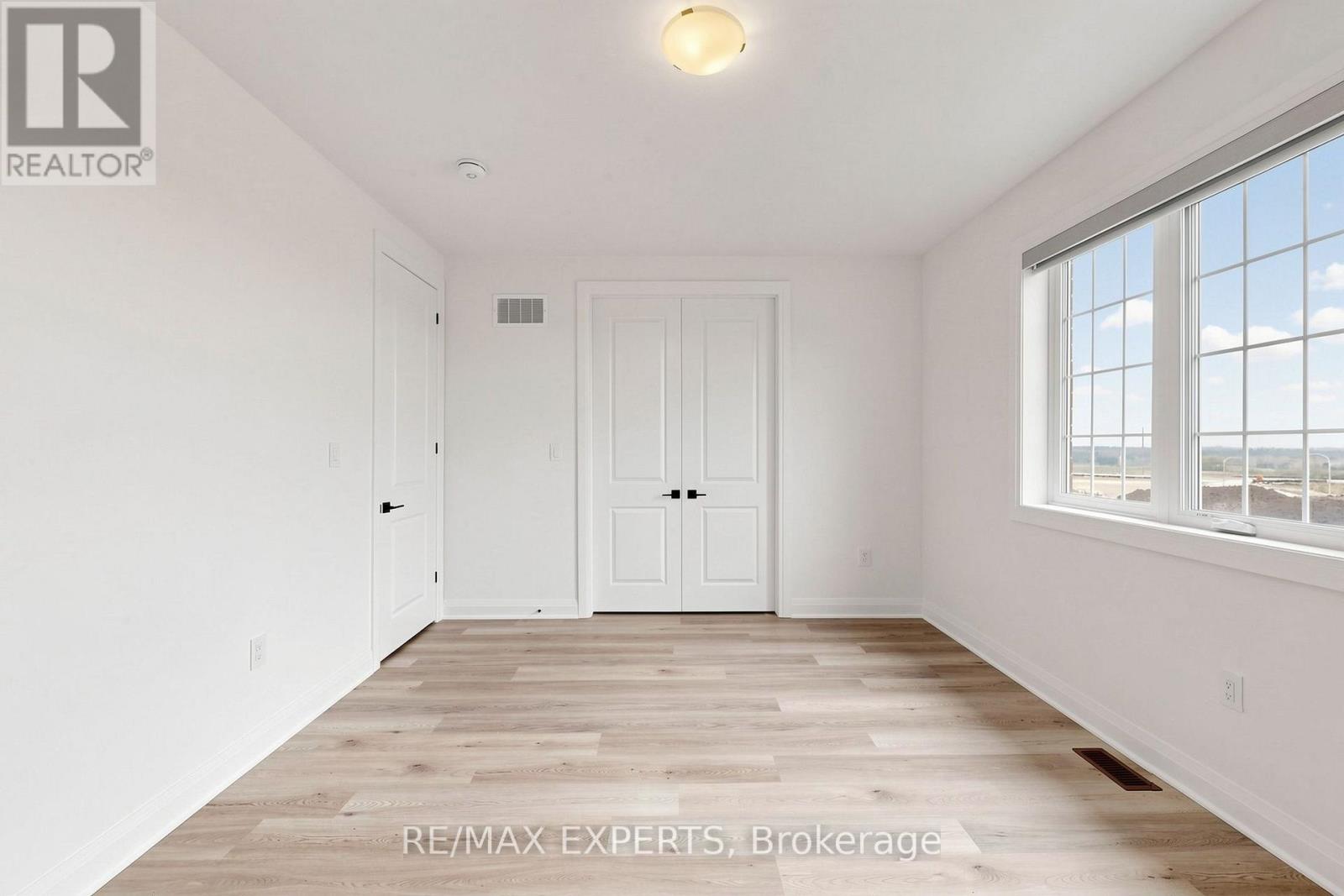 1761 Mineral Springs Way, Pickering, Ontario L1X 0T5 - Photo 23 - E13539632