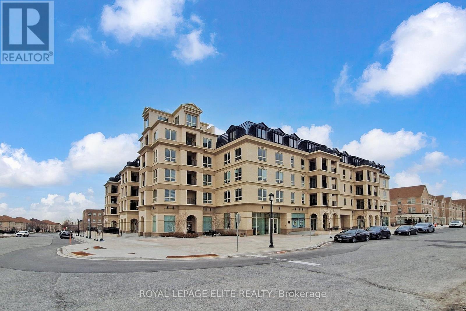313 - 101 CATHEDRAL HIGH STREET S, Markham (Cathedraltown)