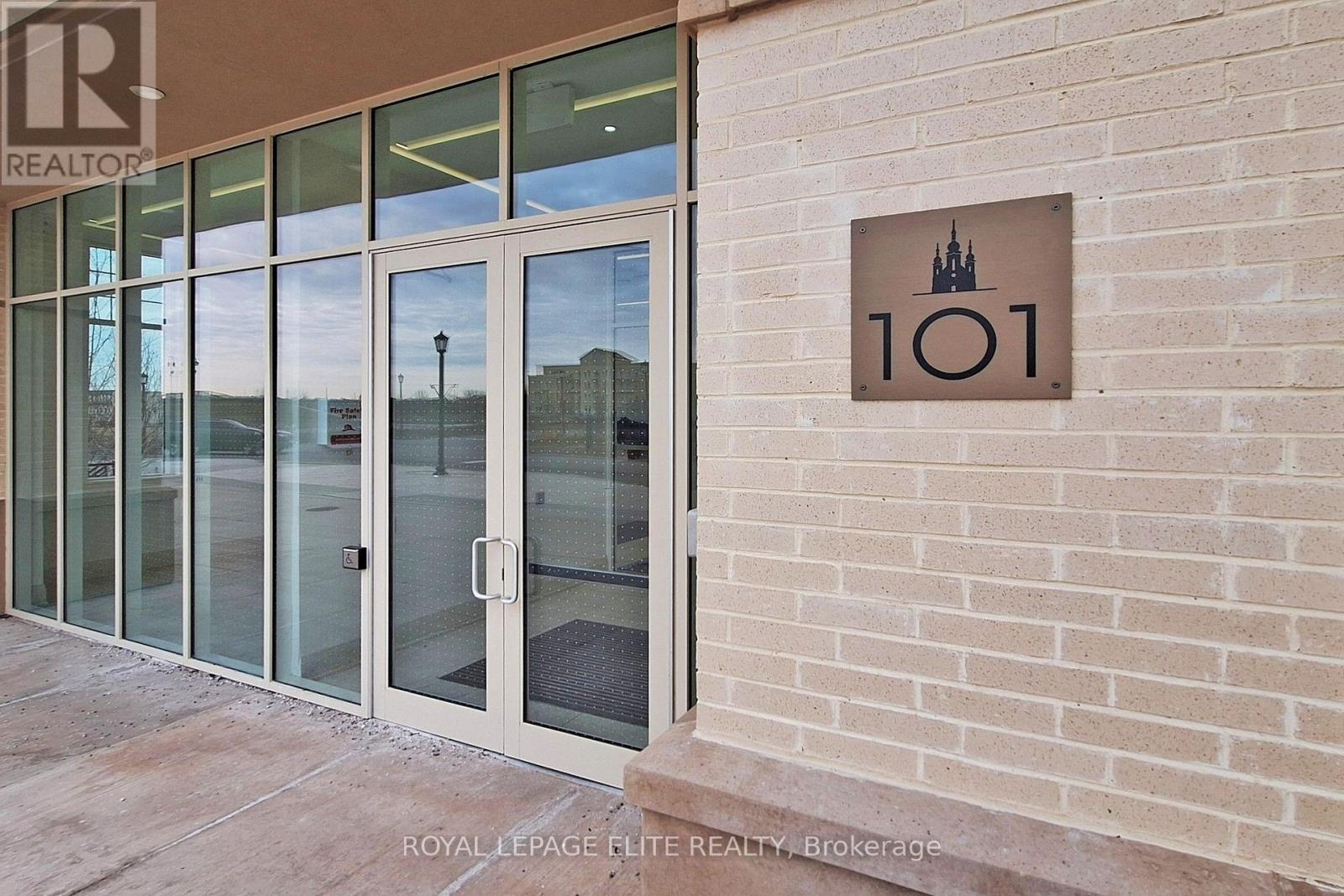 313 - 101 Cathedral High Street S, Markham, Ontario L6C 3L8 - Photo 9 - N13539540