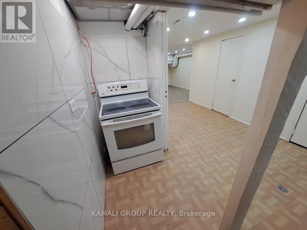 262 John Garland Boulevard, Toronto, Ontario  M9V 1N8 - Photo 24 - W13539408