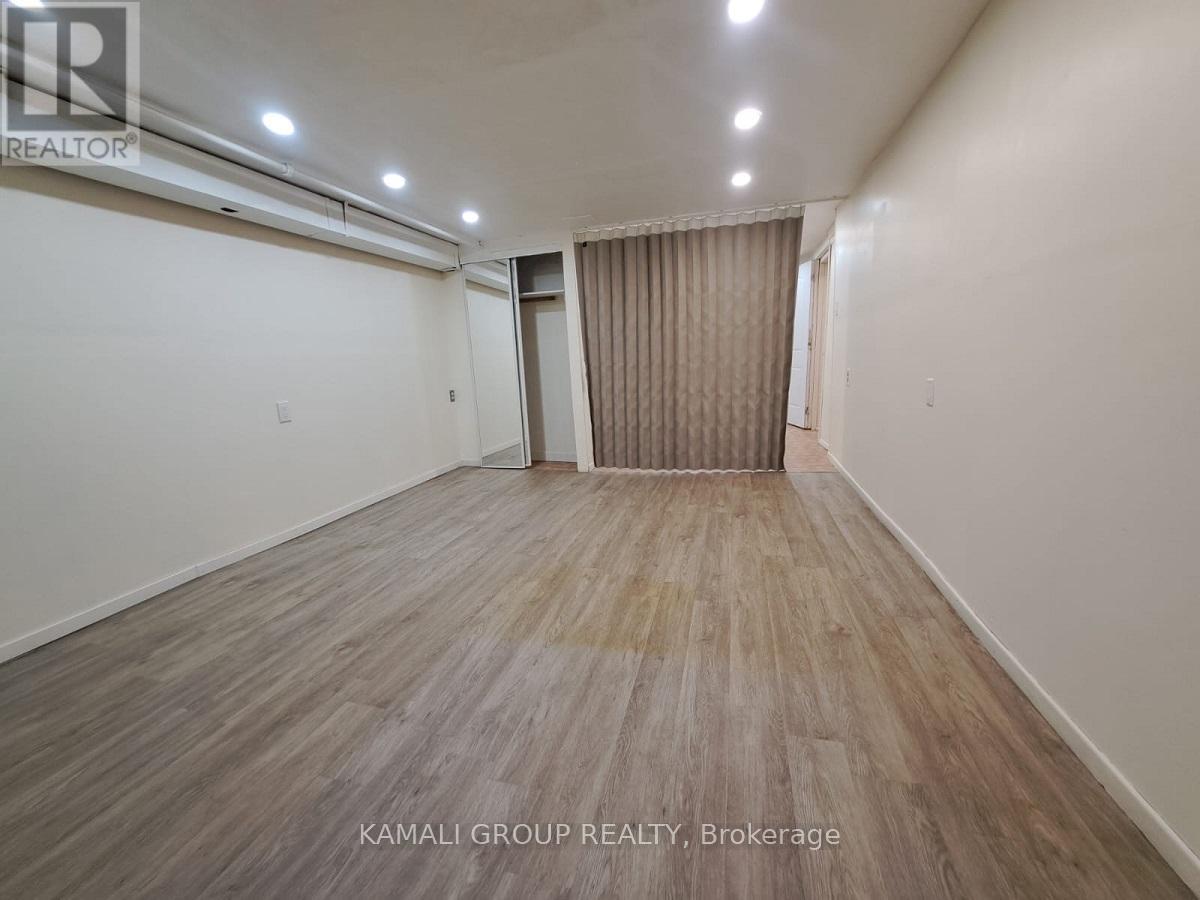 262 John Garland Boulevard, Toronto, Ontario  M9V 1N8 - Photo 29 - W13539408