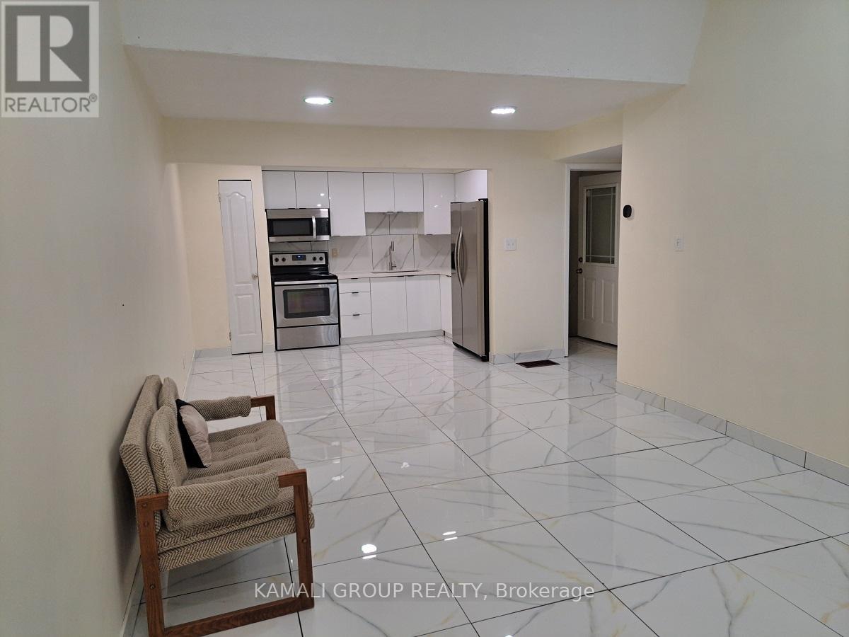 262 John Garland Boulevard, Toronto, Ontario  M9V 1N8 - Photo 5 - W13539408