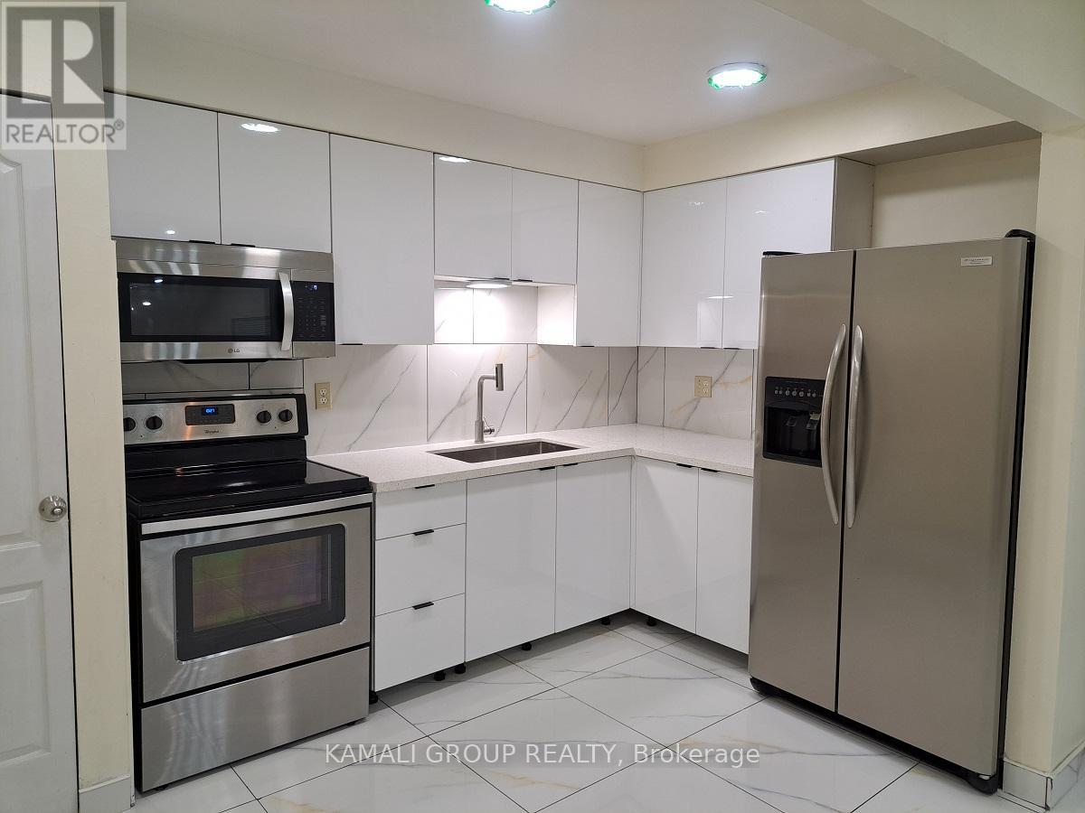262 John Garland Boulevard, Toronto, Ontario  M9V 1N8 - Photo 8 - W13539408