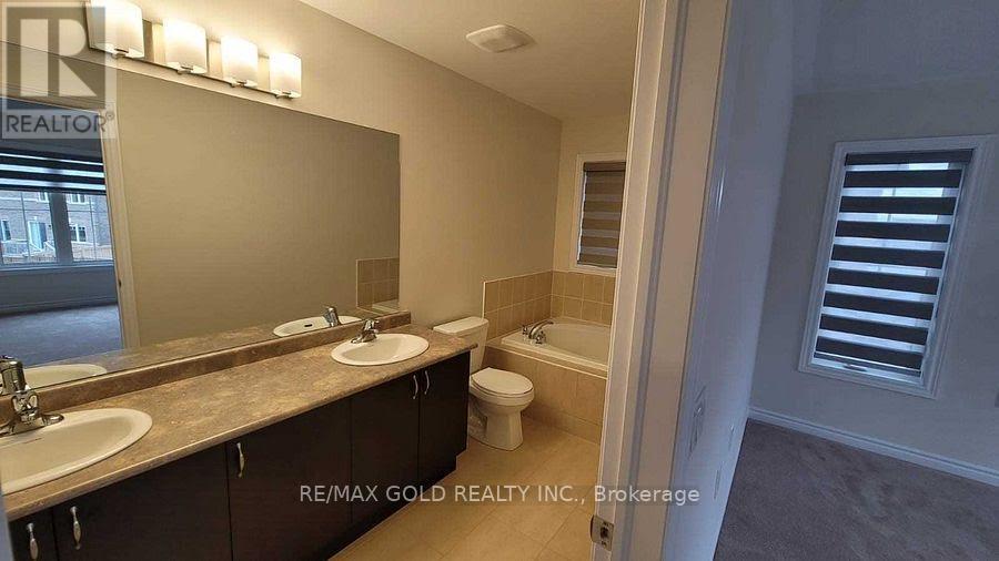 1 Sparrowbrook Street, Caledon, Ontario L7C 4B2 - Photo 14 - W13539466