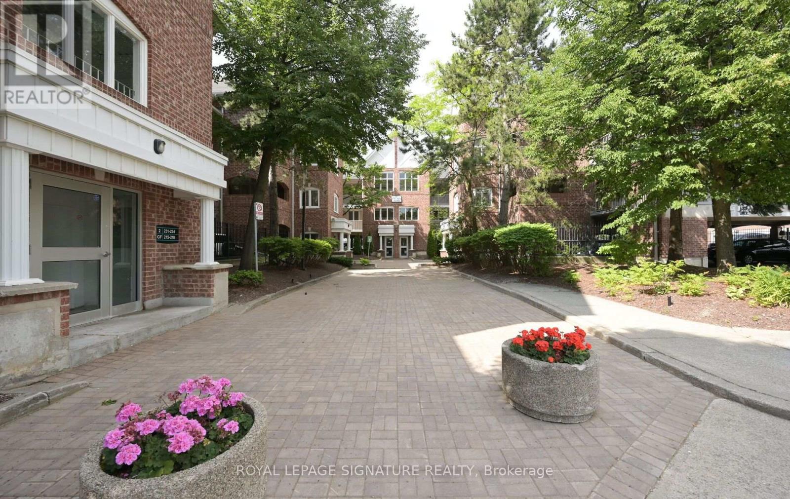 223 - 65 Bristol Road E, Mississauga, Ontario  L4Z 3P1 - Photo 2 - W13539476