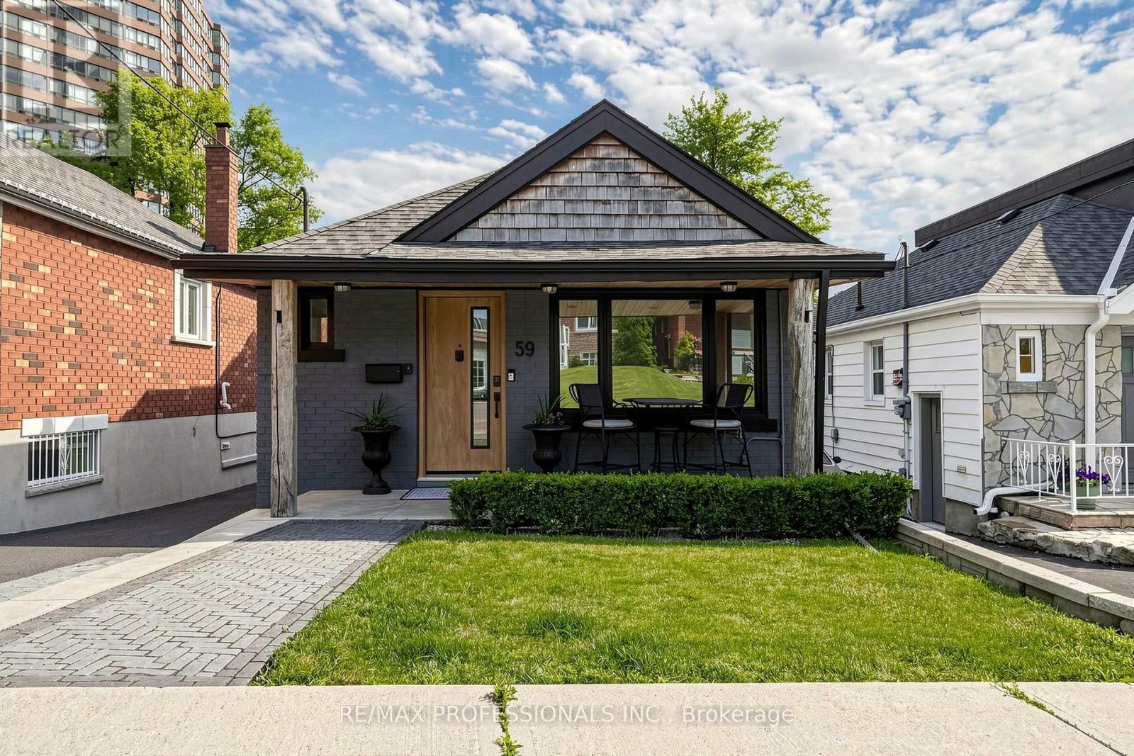 59 LONBOROUGH AVENUE, Toronto, Ontario