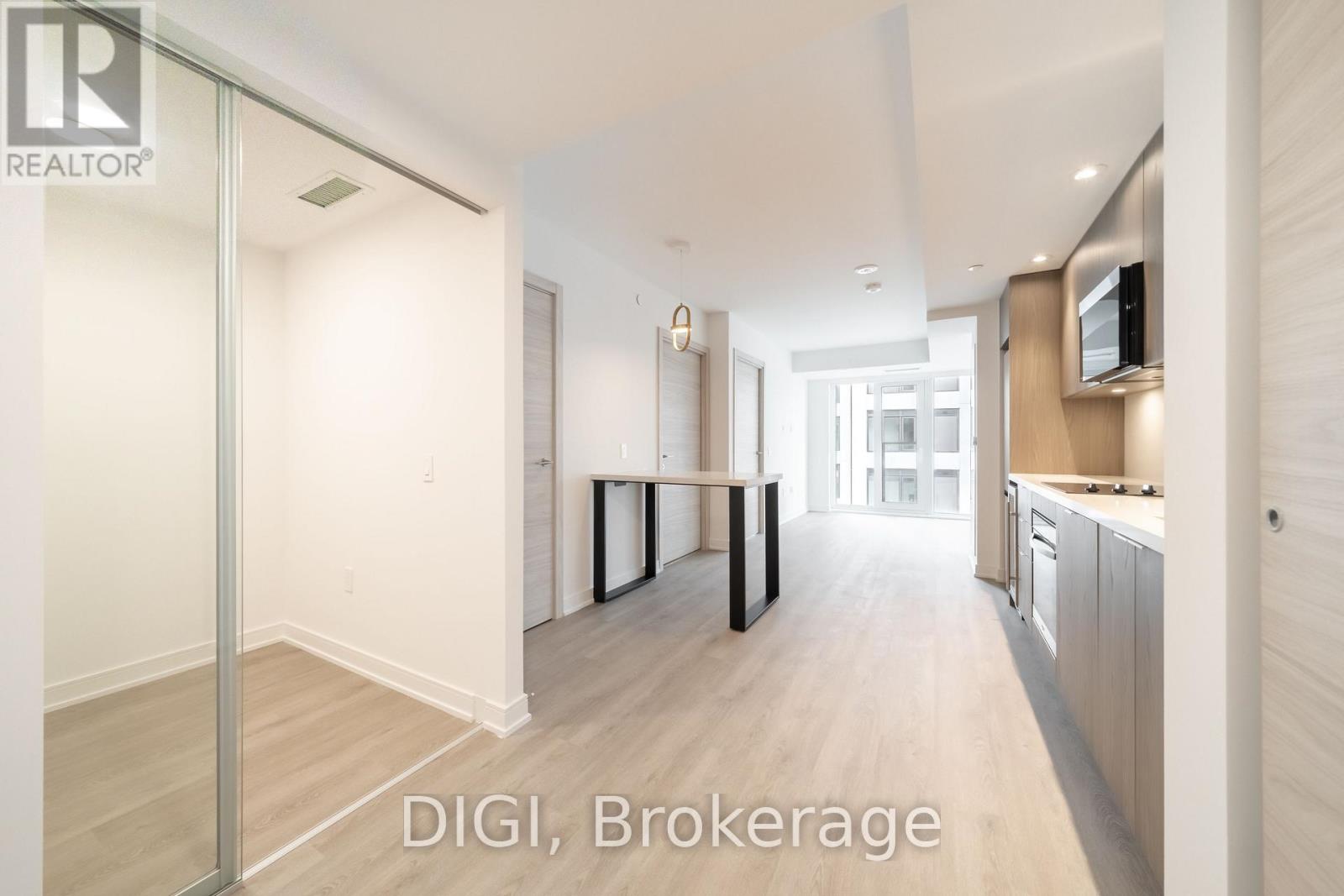 E725 - 485 Perth Avenue, Toronto, Ontario  M6N 0B9 - Photo 3 - W13539598