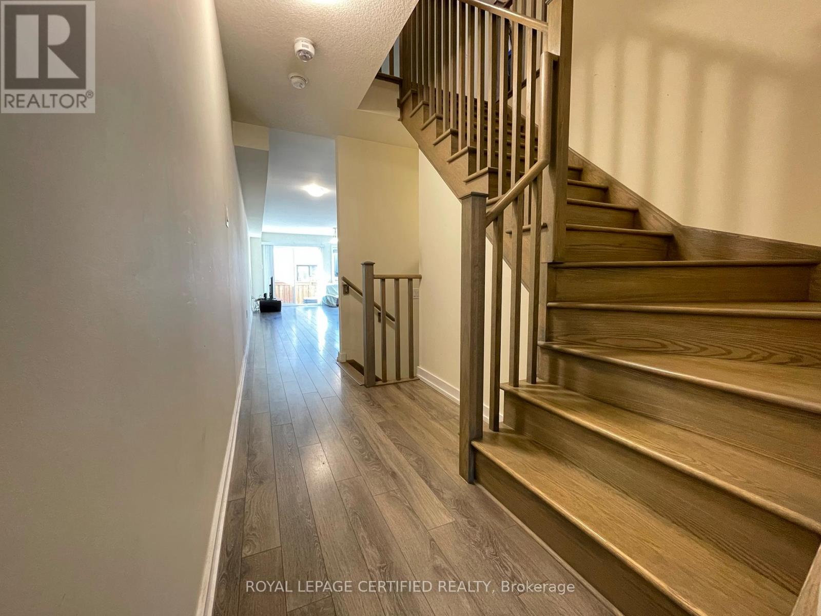 46 Golden Springs Drive, Brampton, Ontario L7A 4N5 - Photo 10 - W13539602