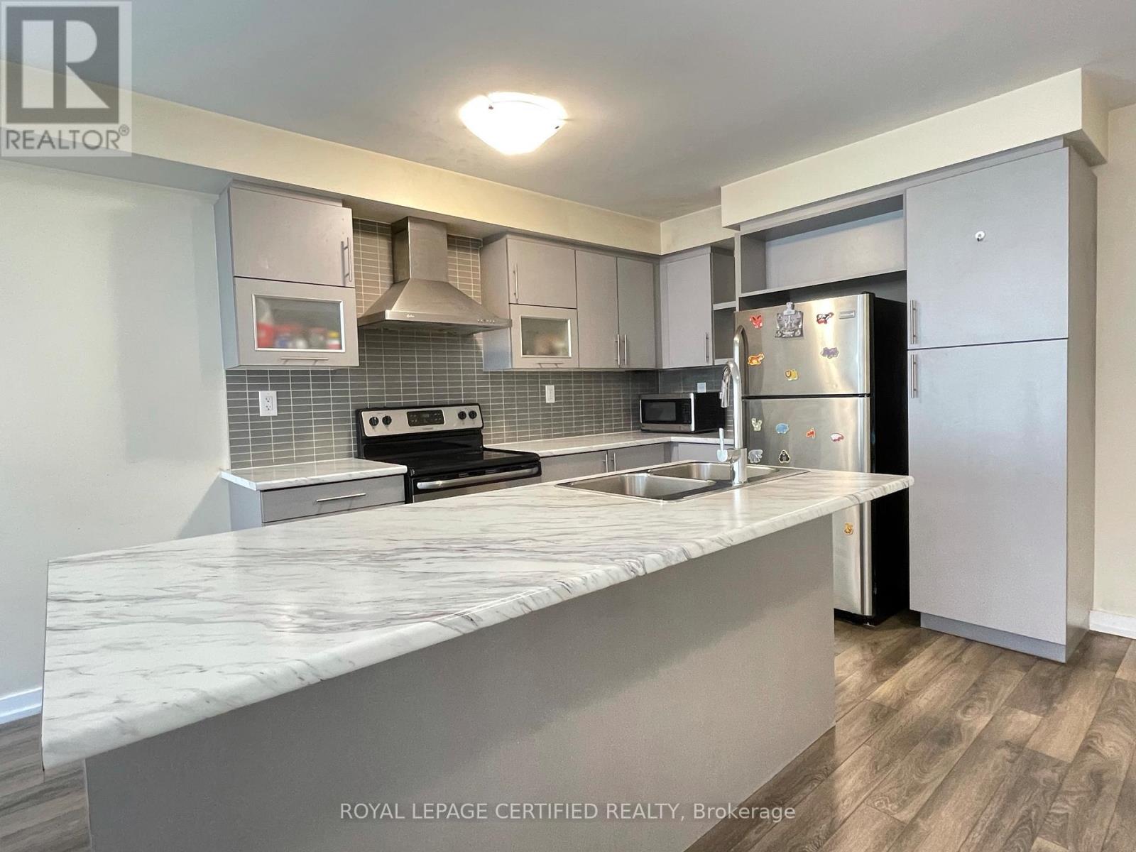 46 Golden Springs Drive, Brampton, Ontario L7A 4N5 - Photo 13 - W13539602
