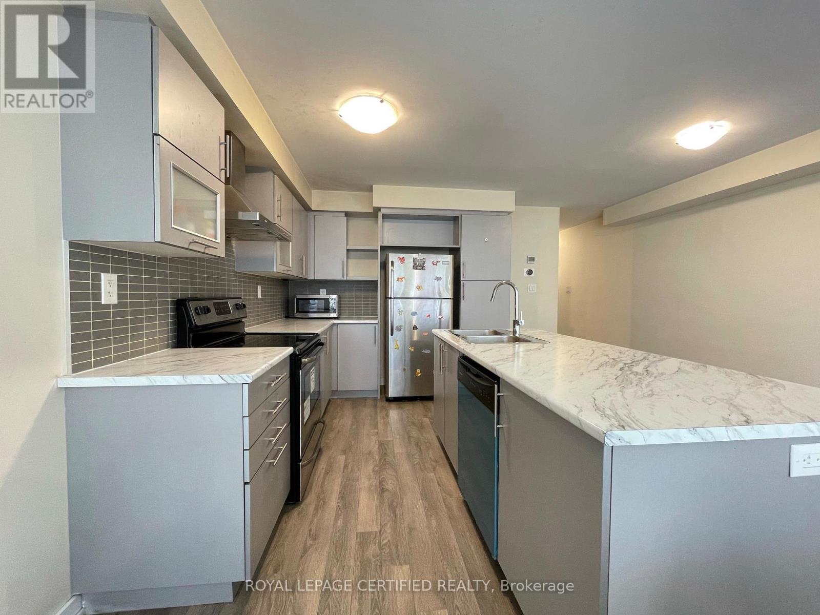 46 Golden Springs Drive, Brampton, Ontario L7A 4N5 - Photo 15 - W13539602