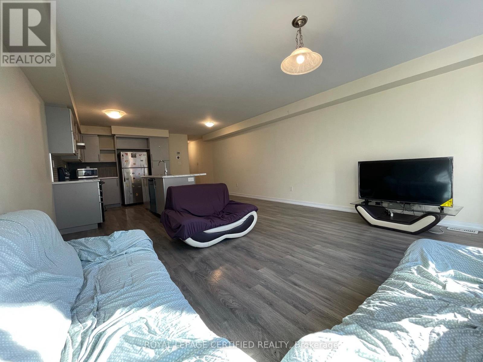 46 Golden Springs Drive, Brampton, Ontario L7A 4N5 - Photo 16 - W13539602