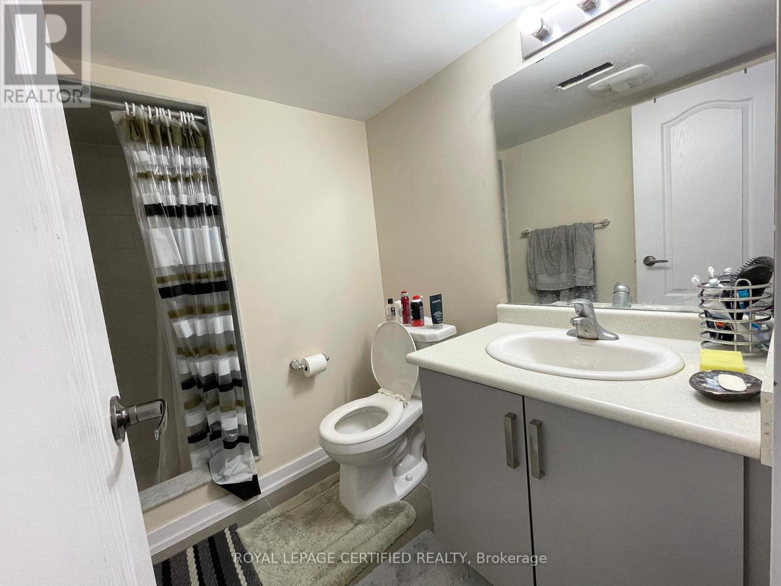 46 Golden Springs Drive, Brampton, Ontario L7A 4N5 - Photo 37 - W13539602
