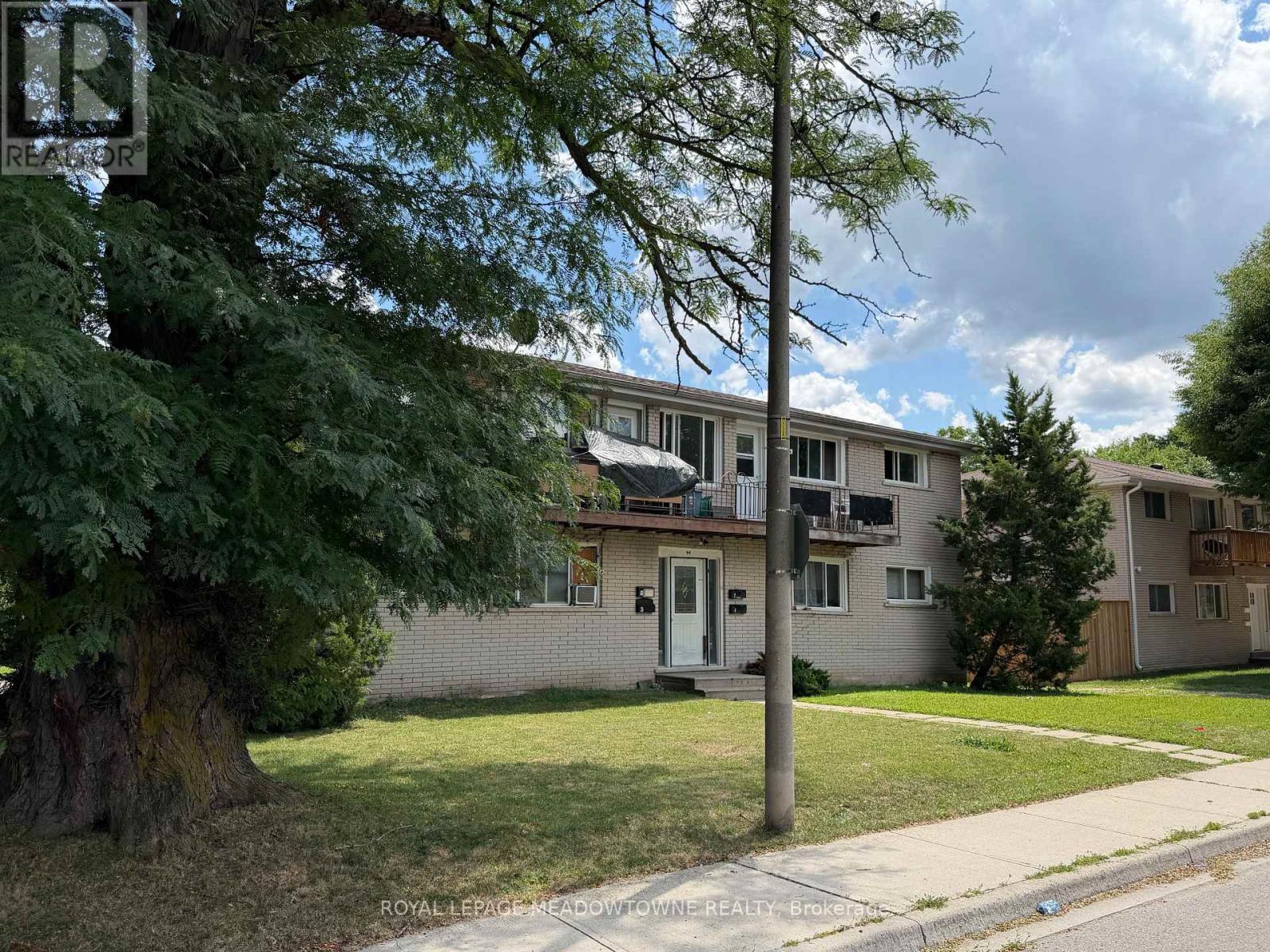 94 Sixth Avenue, Brantford, Ontario  N3S 1B2 - Photo 4 - X13532028