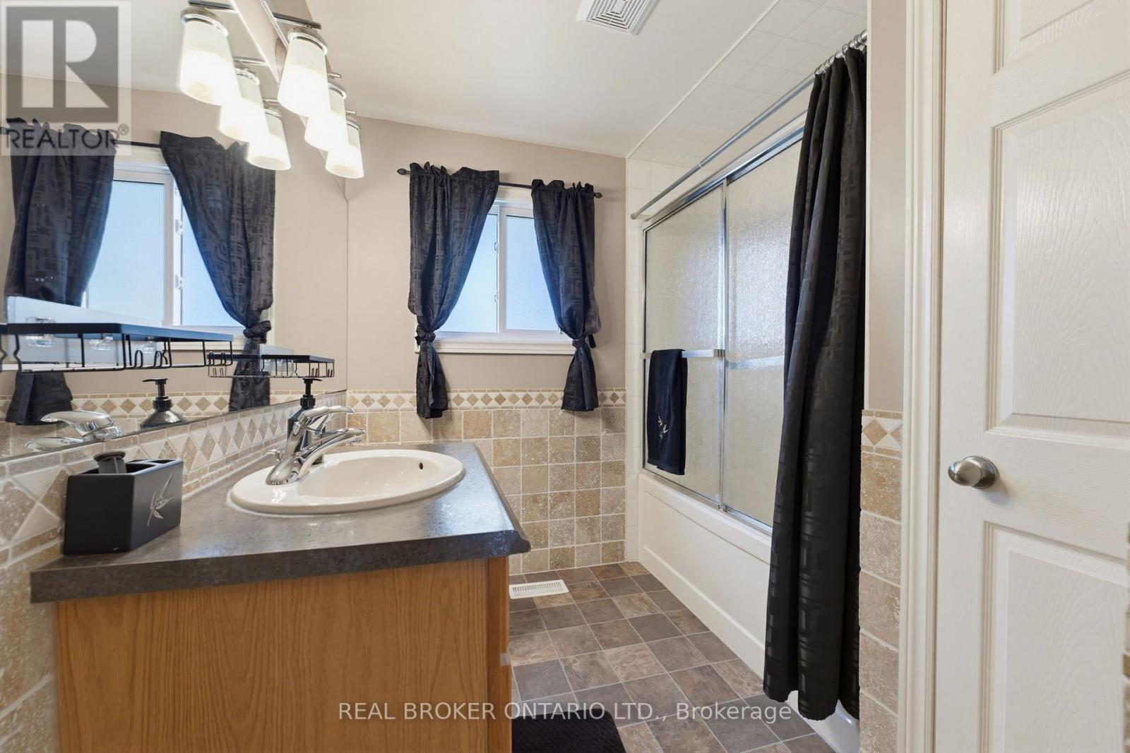1123 Regional Road 20 Road, Haldimand, Ontario  N0A 1H0 - Photo 18 - X13539404
