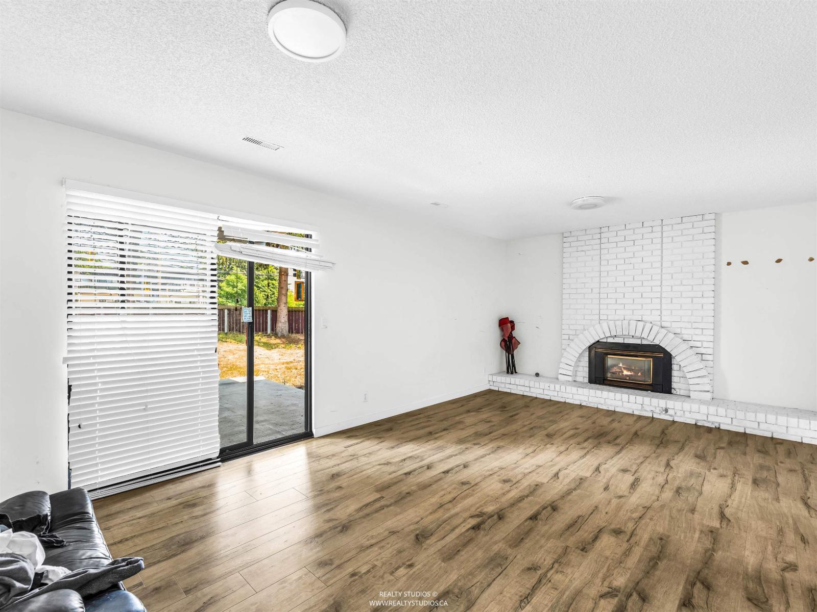 12779 Drummond Place, Surrey, British Columbia V3V 6G4 - Photo 14 - R3143780
