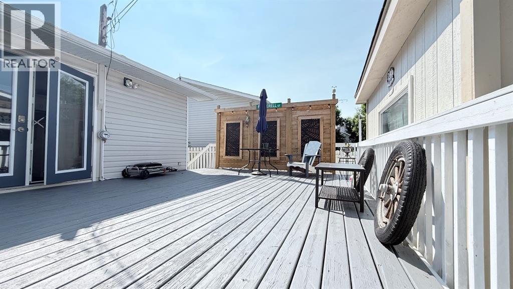 90 4 Street E, Lashburn, Saskatchewan  S0M 1H0 - Photo 34 - A2327647