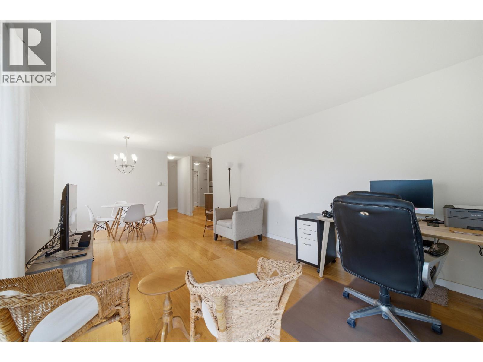 503 3755 Bartlett Court, Burnaby, British Columbia  V3J 7G7 - Photo 12 - R3144105