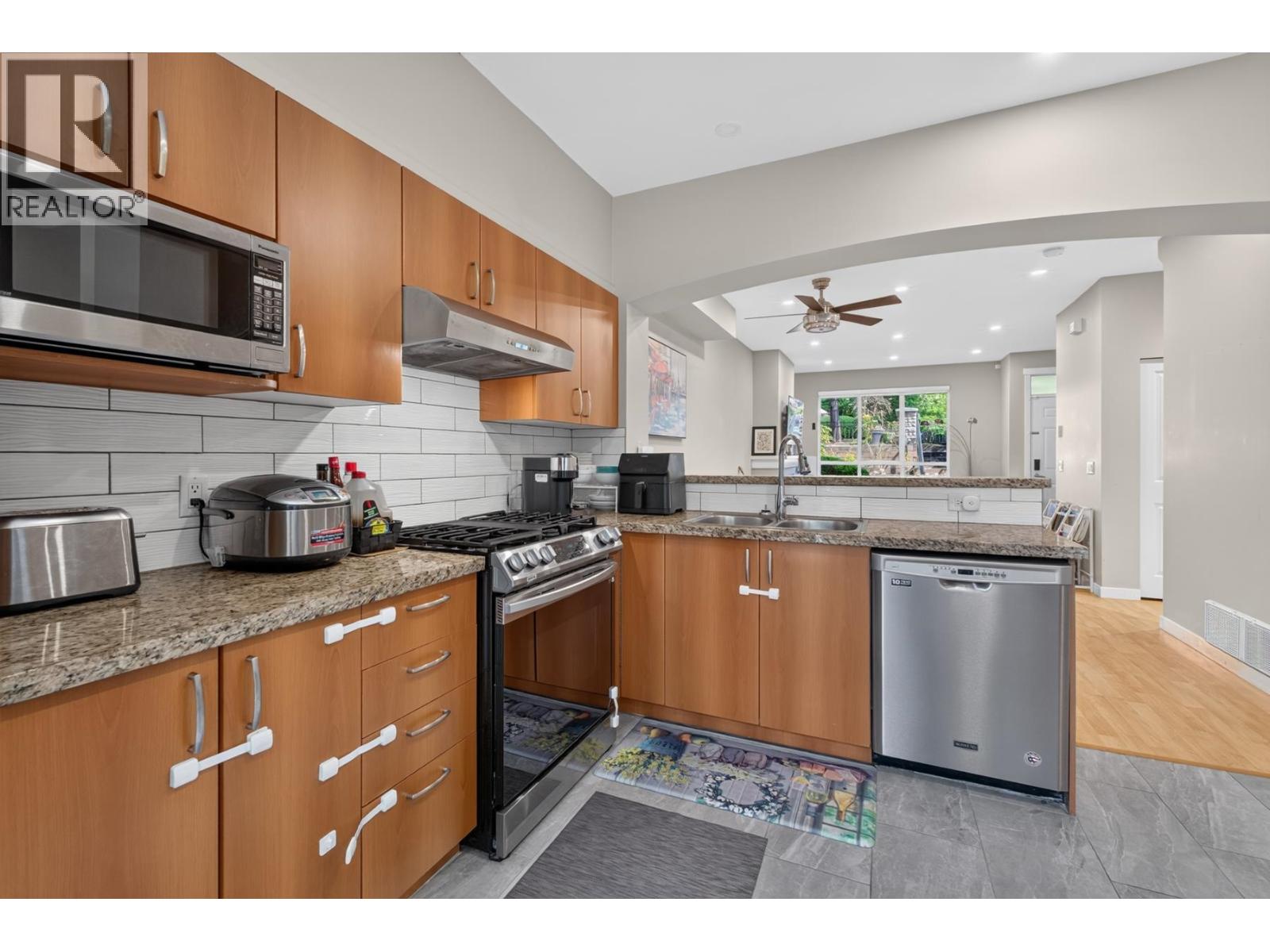 17 9088 Halston Court, Burnaby, British Columbia  V3N 0A7 - Photo 18 - R3144165