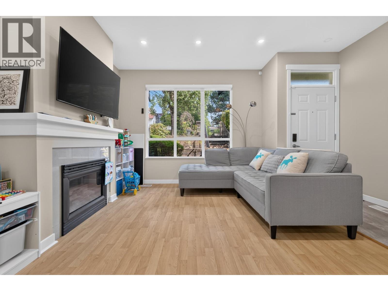 17 9088 Halston Court, Burnaby, British Columbia  V3N 0A7 - Photo 4 - R3144165