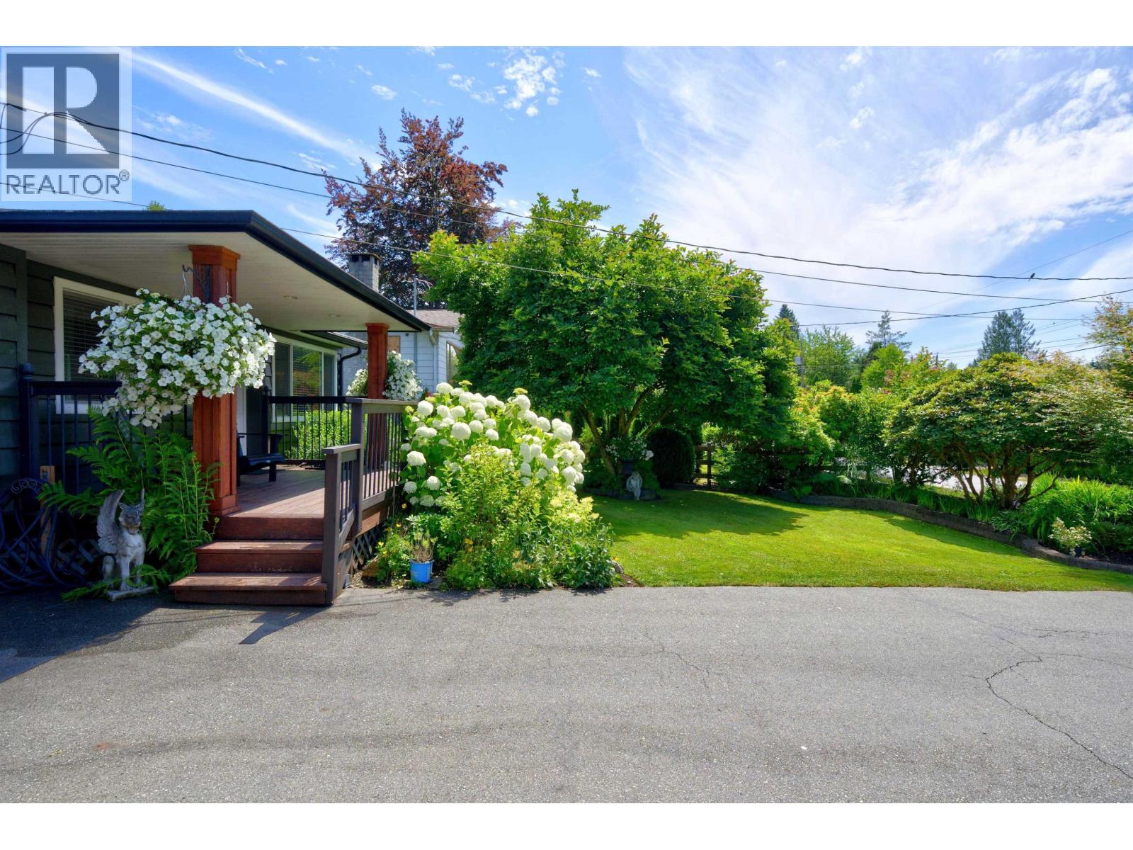 12082 261 Street, Maple Ridge, British Columbia  V2W 2A6 - Photo 4 - R3143978