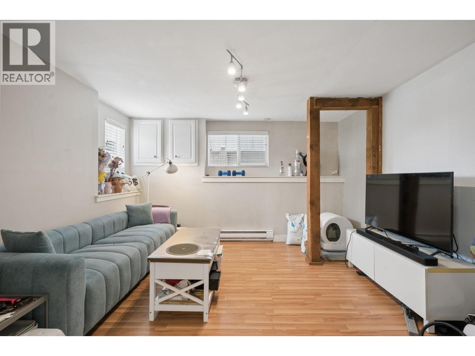 3559 Lakewood Street, Vancouver, British Columbia  V5N 4V7 - Photo 12 - R3143961
