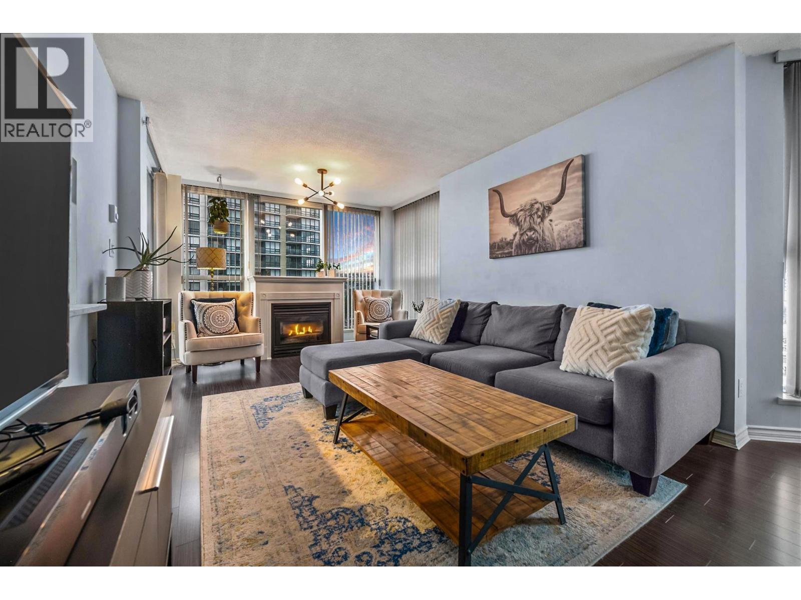 1006 10 Laguna Court, New Westminster, British Columbia  V3M 6W3 - Photo 2 - R3143998