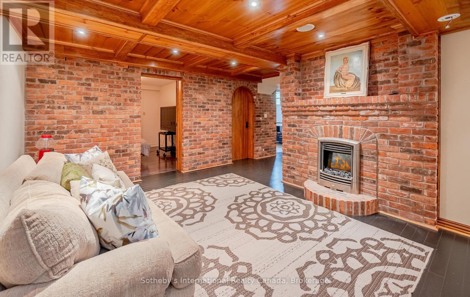 203 Ski Hill Road, Kawartha Lakes, Ontario  L0A 1A0 - Photo 32 - X13519538