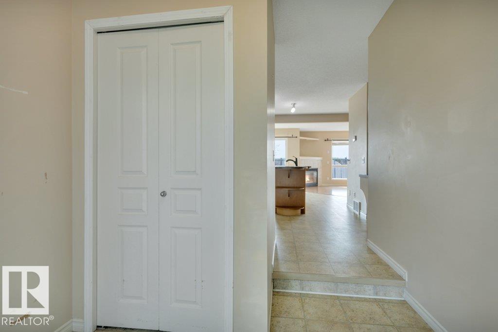 152 Keystone Cr, Leduc, Alberta  T9E 0J5 - Photo 4 - E4497682