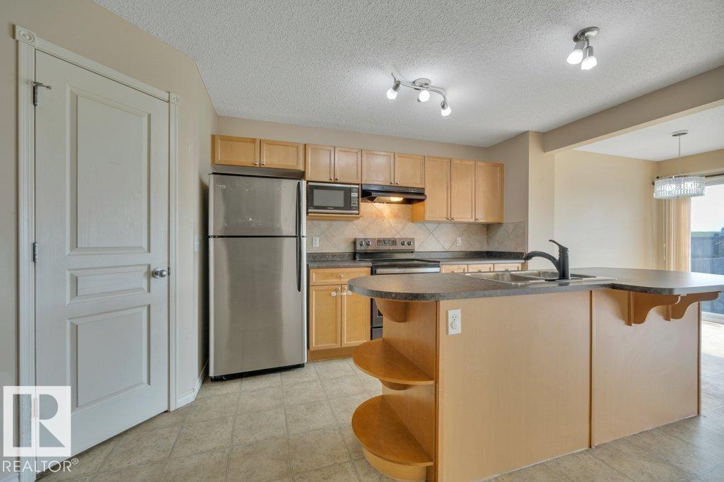 152 Keystone Cr, Leduc, Alberta  T9E 0J5 - Photo 6 - E4497682