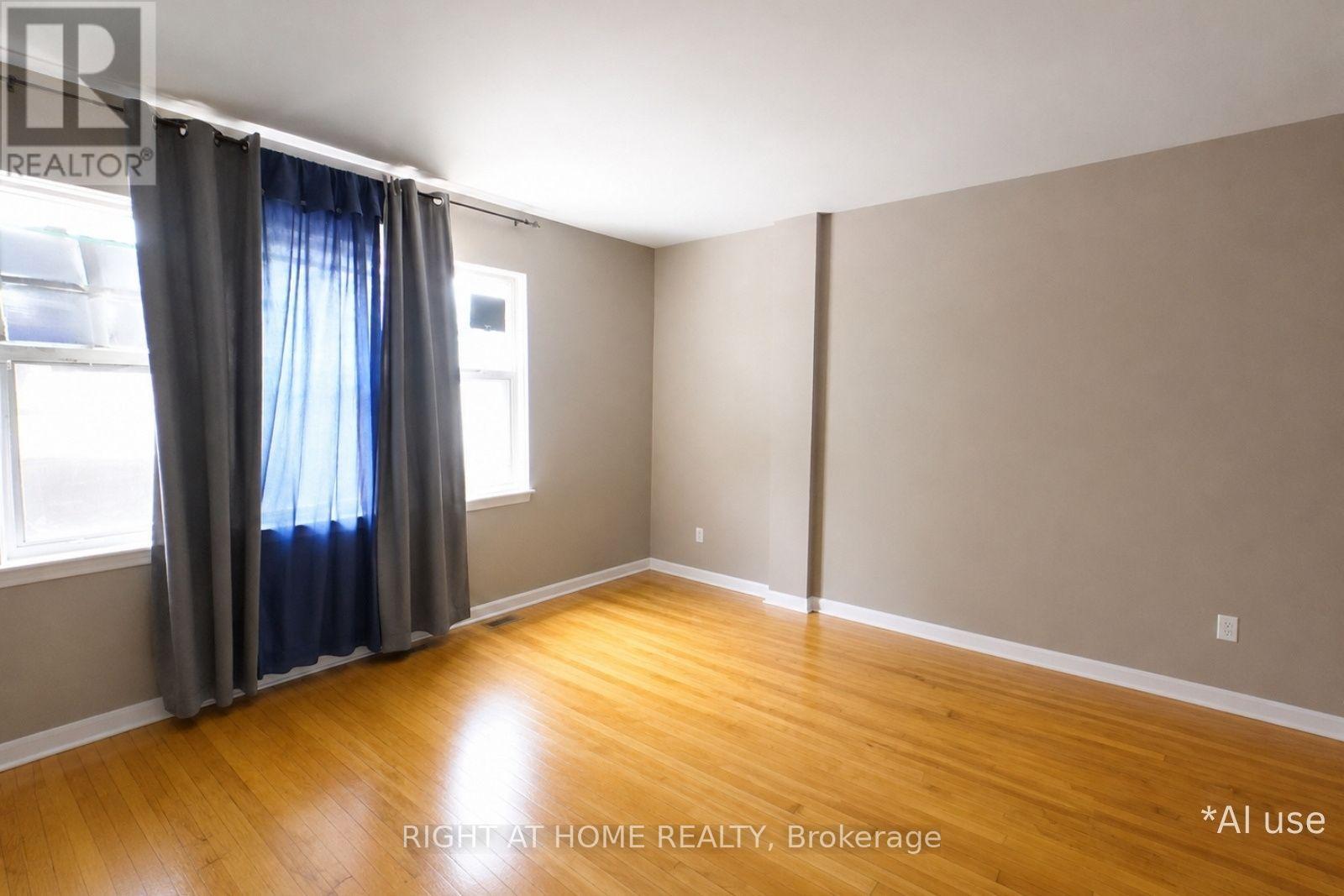 C - 2889 St Clair Avenue E, Toronto, Ontario M4B 1N5 - Photo 24 - E13113026