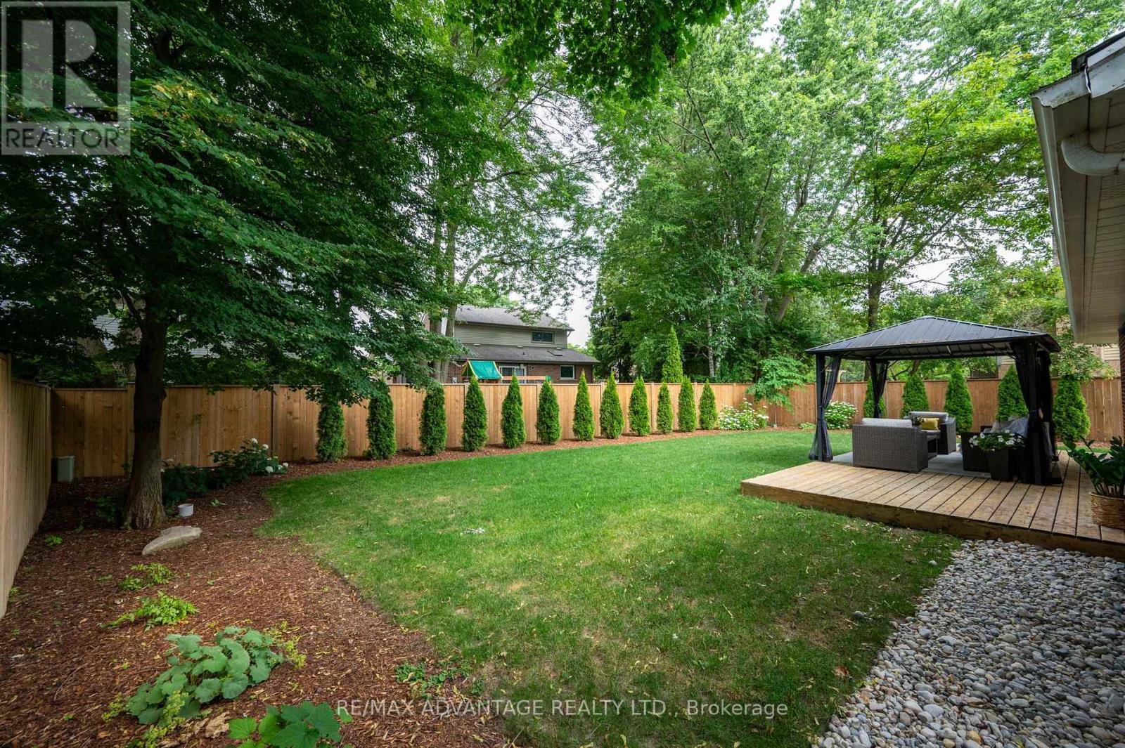 12 Spencer Crescent, London North, Ontario  N5X 2K6 - Photo 34 - X13539960