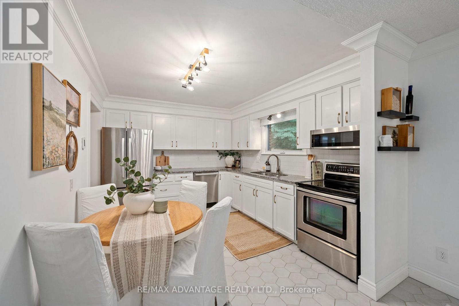 12 Spencer Crescent, London North, Ontario  N5X 2K6 - Photo 9 - X13539960