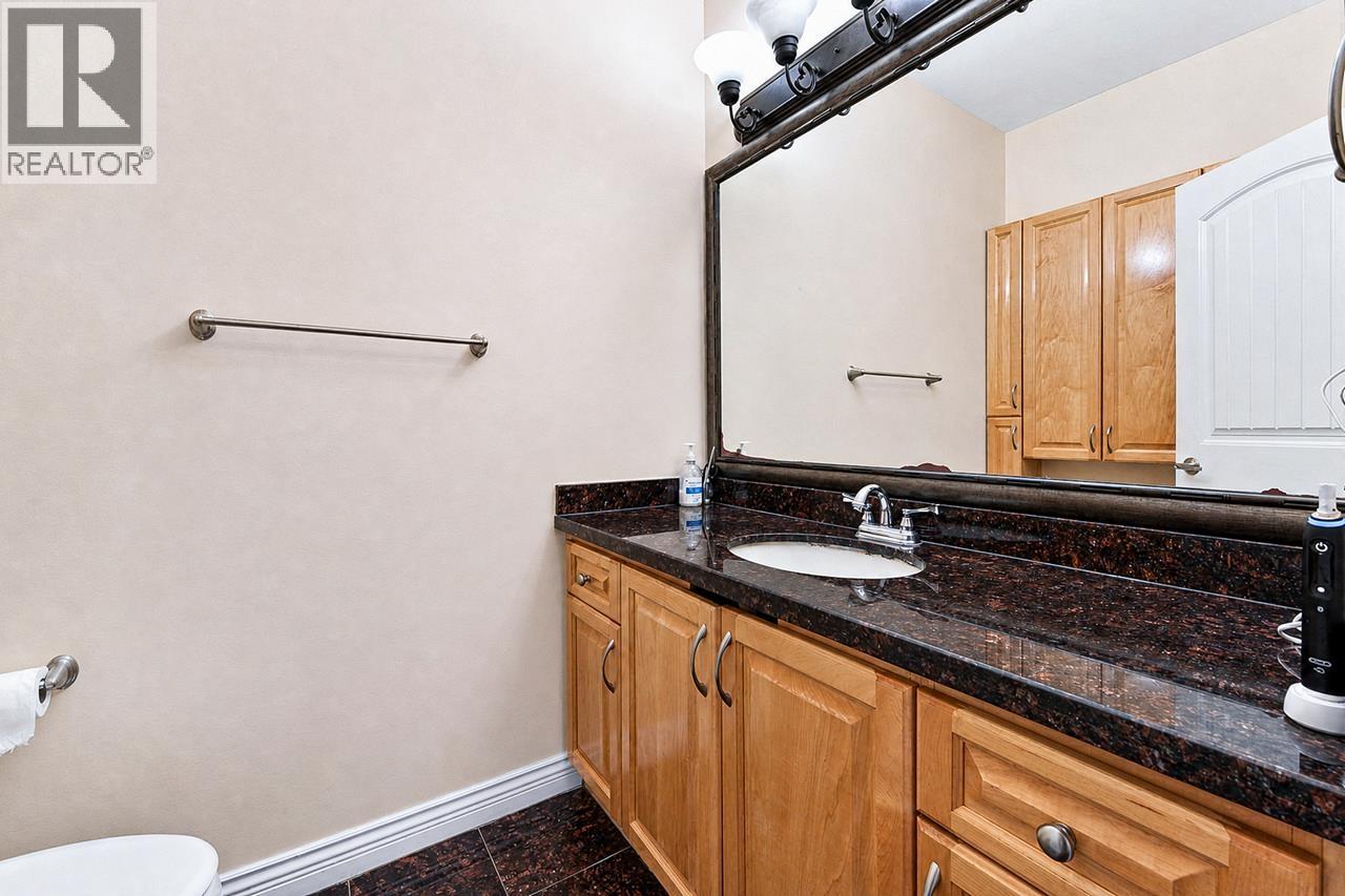 6890 Koala Crescent, Burnaby, British Columbia  V5E 3K9 - Photo 24 - R3144031