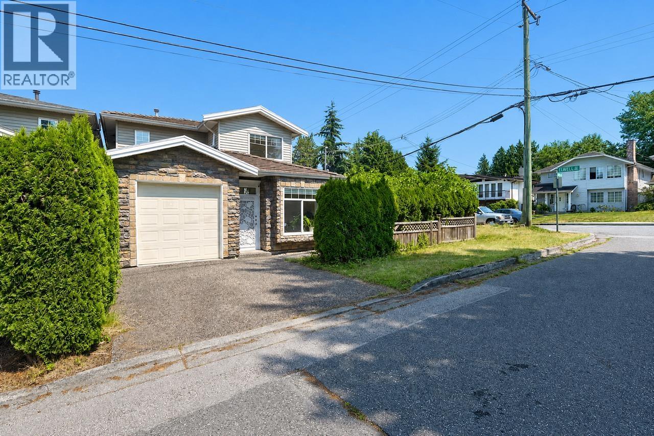 6890 Koala Crescent, Burnaby, British Columbia  V5E 3K9 - Photo 3 - R3144031