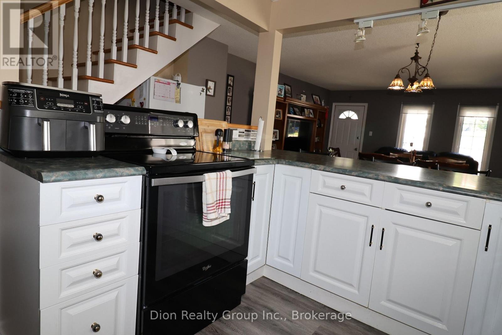 765 Government Road W, Kirkland Lake, Ontario P0K 1A0 - Photo 11 - T13540032