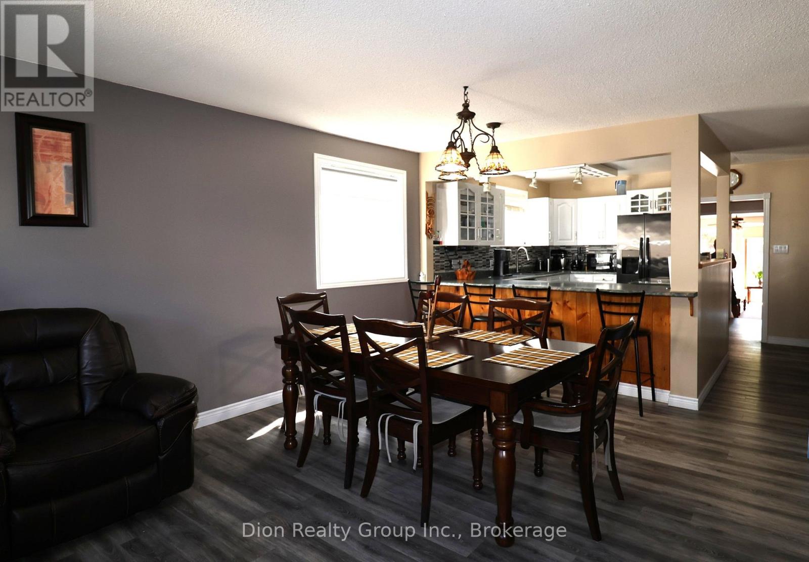 765 Government Road W, Kirkland Lake, Ontario P0K 1A0 - Photo 5 - T13540032