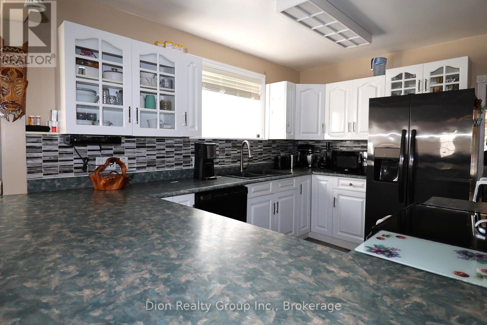 765 Government Road W, Kirkland Lake, Ontario P0K 1A0 - Photo 9 - T13540032