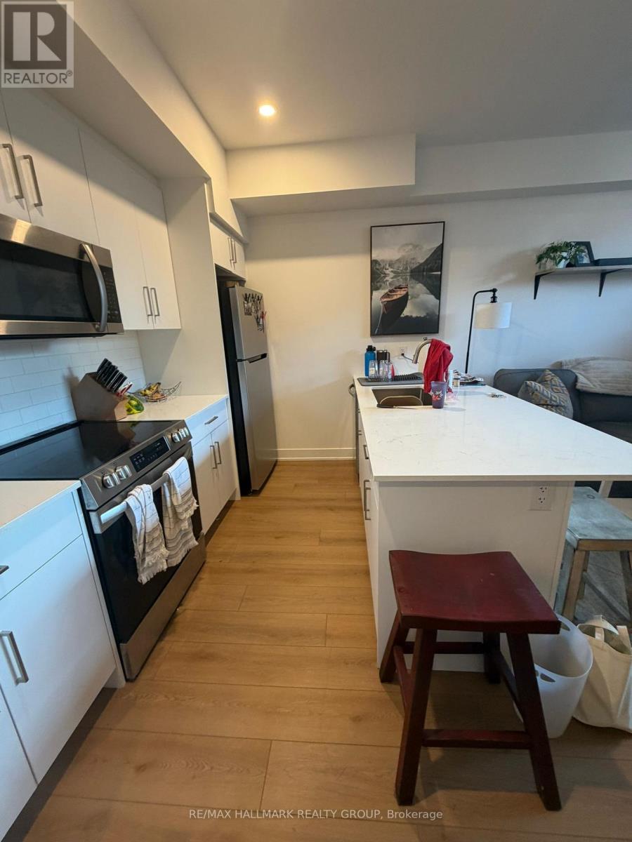 1 - 1260 Dorchester Avenue, Ottawa, Ontario  K1Z 8E6 - Photo 5 - X13539966