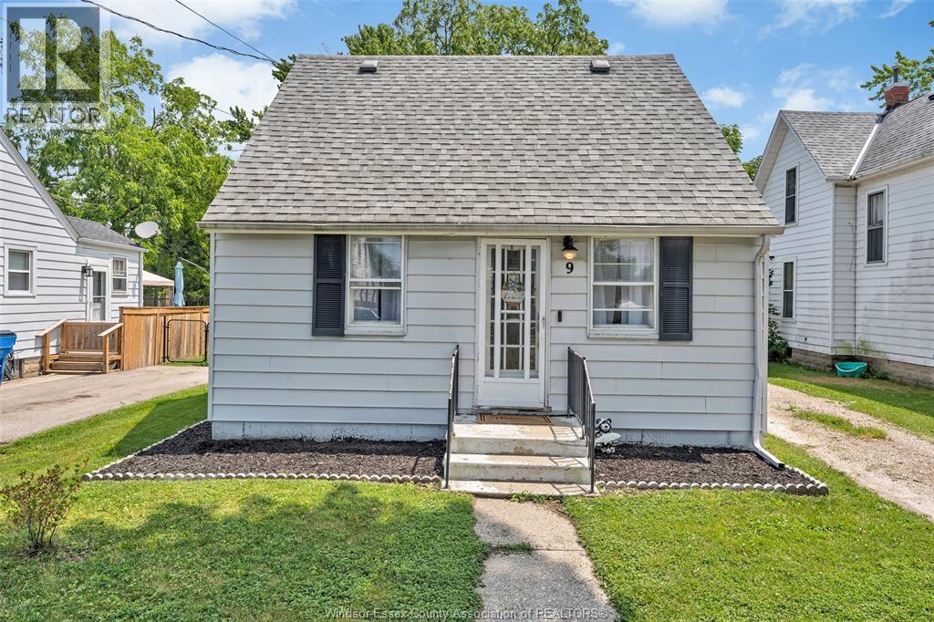 9 Cathcart, Tilbury, Ontario N0P 2L0 - Photo 3 - 26016443