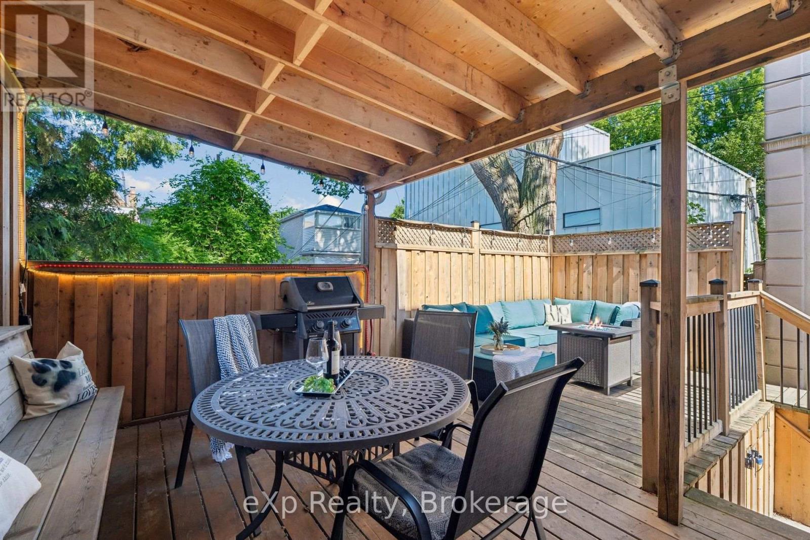 313 Bartlett Avenue N, Toronto, Ontario  M6H 3G8 - Photo 32 - W13539904