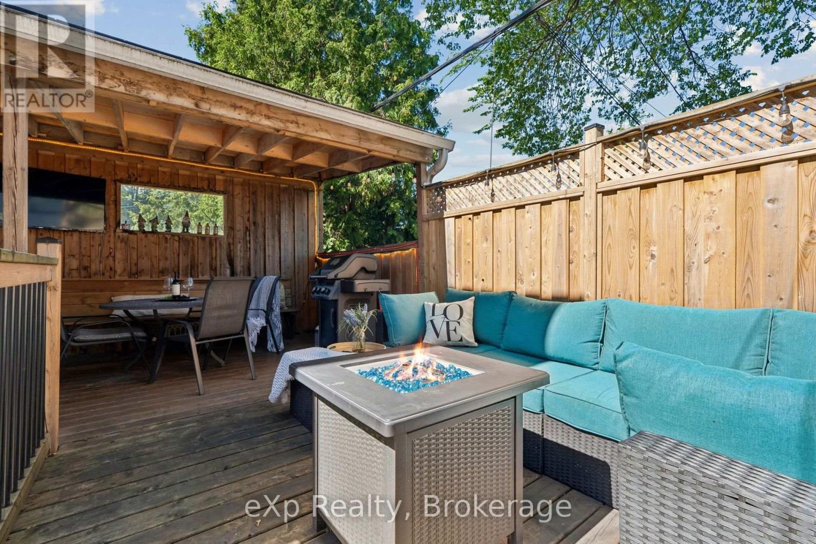 313 Bartlett Avenue N, Toronto, Ontario  M6H 3G8 - Photo 35 - W13539904