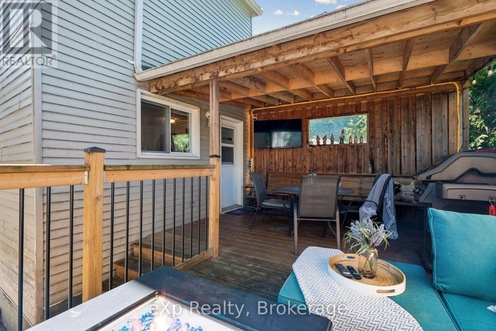 313 Bartlett Avenue N, Toronto, Ontario  M6H 3G8 - Photo 39 - W13539904
