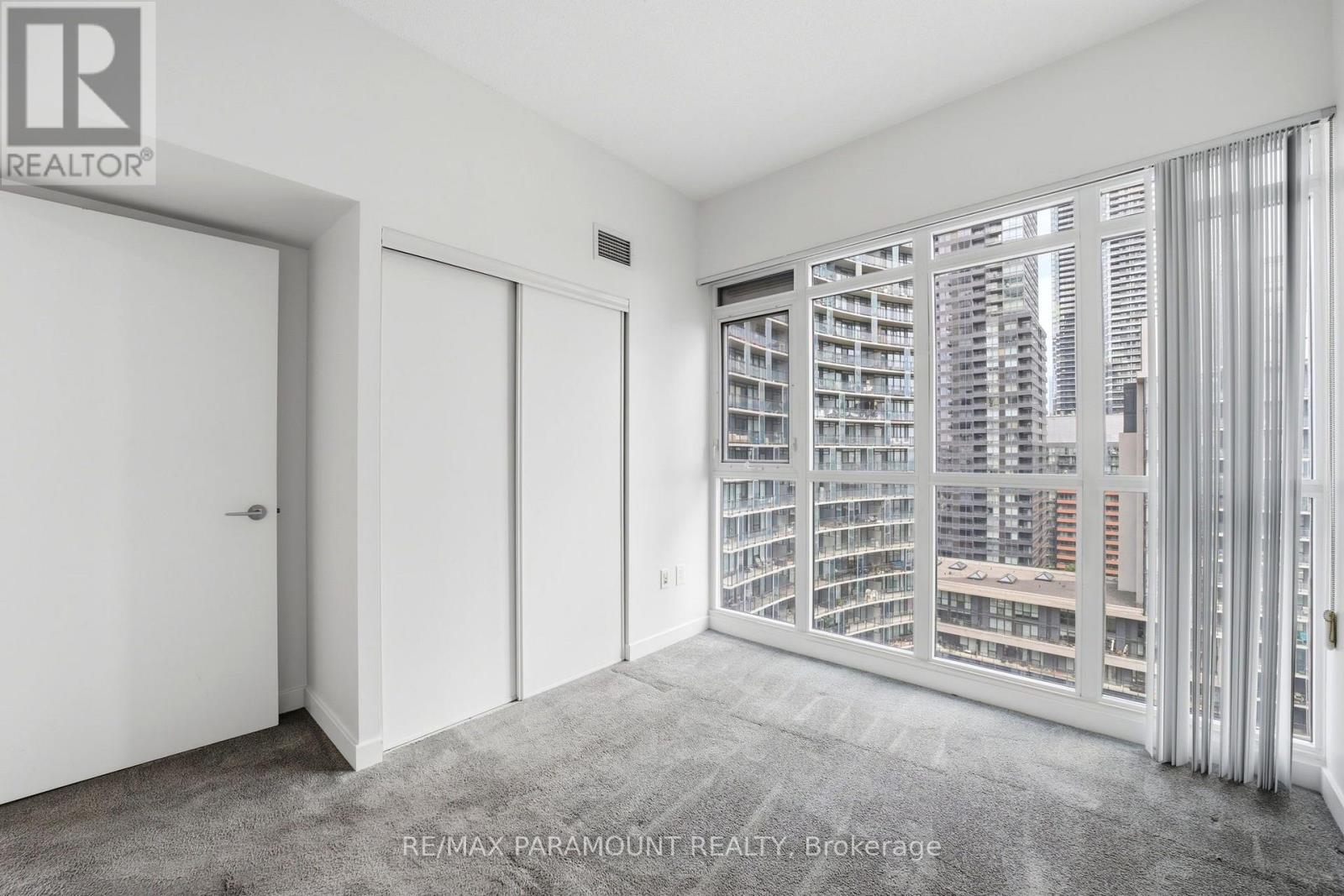 1905 - 10 Capreol Court, Toronto, Ontario  M5V 4B3 - Photo 18 - C13539992