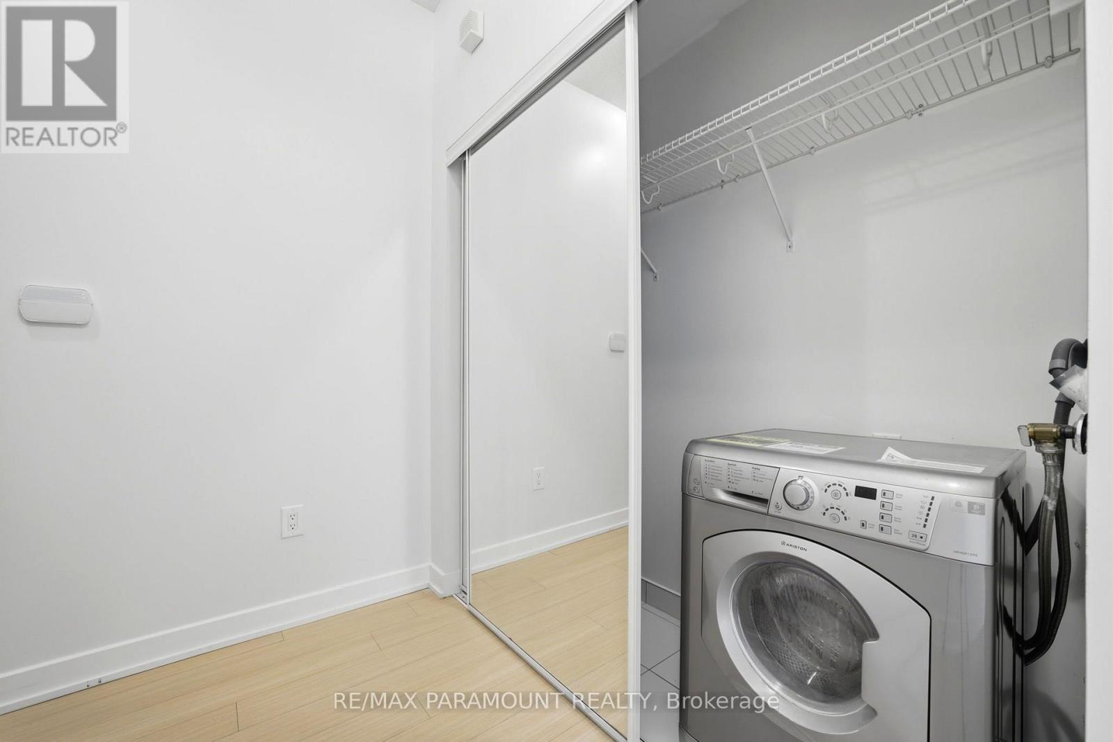 1905 - 10 Capreol Court, Toronto, Ontario  M5V 4B3 - Photo 20 - C13539992