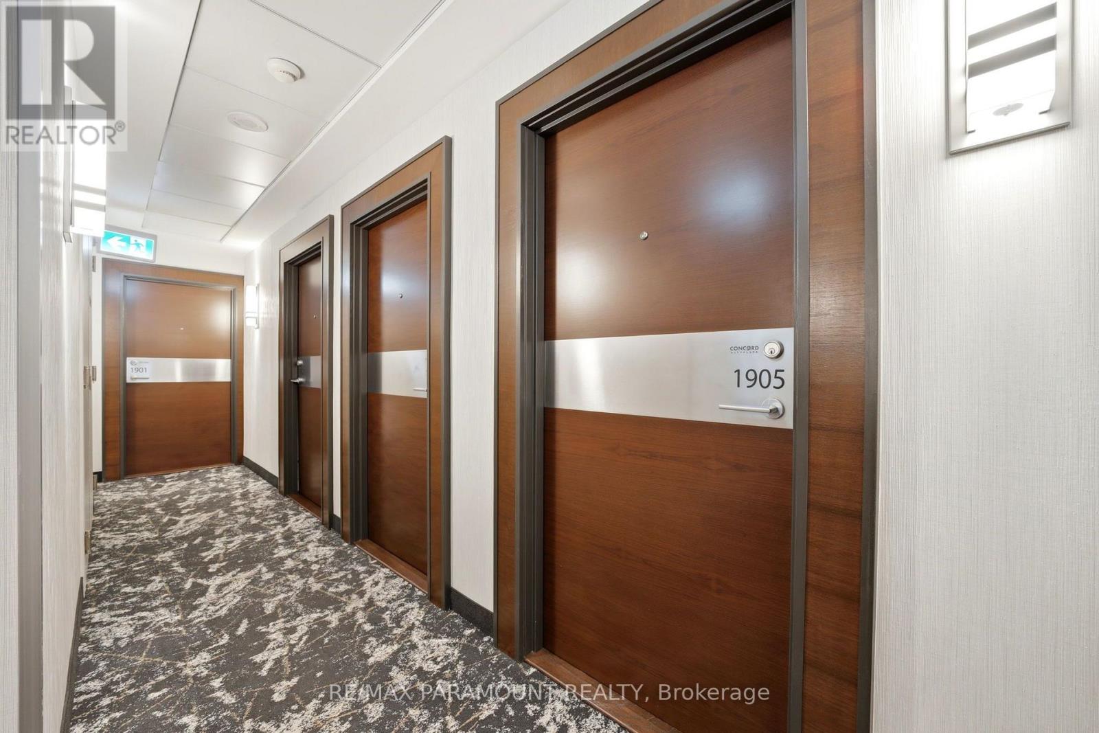1905 - 10 Capreol Court, Toronto, Ontario  M5V 4B3 - Photo 25 - C13539992