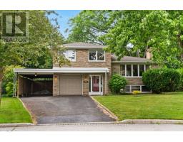 17 GREENYARDS DRIVE, Toronto, Ontario