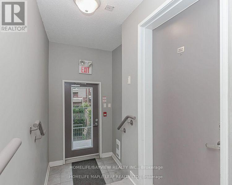 202 - 21 Earl Street, Toronto, Ontario  M4Y 1M4 - Photo 4 - C13540062