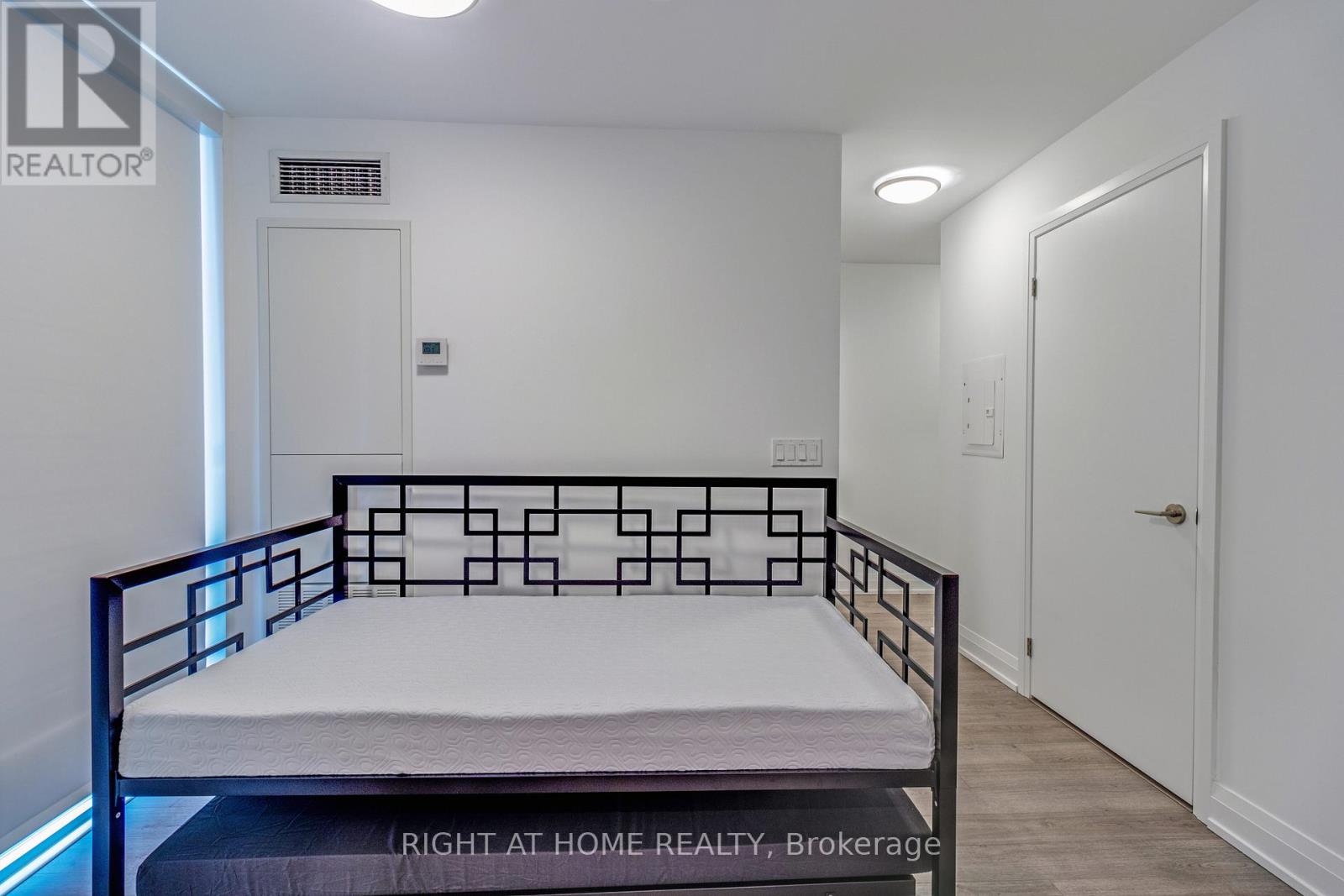 320 - 77 Mutual Street, Toronto, Ontario  M5B 0B9 - Photo 19 - C13540108