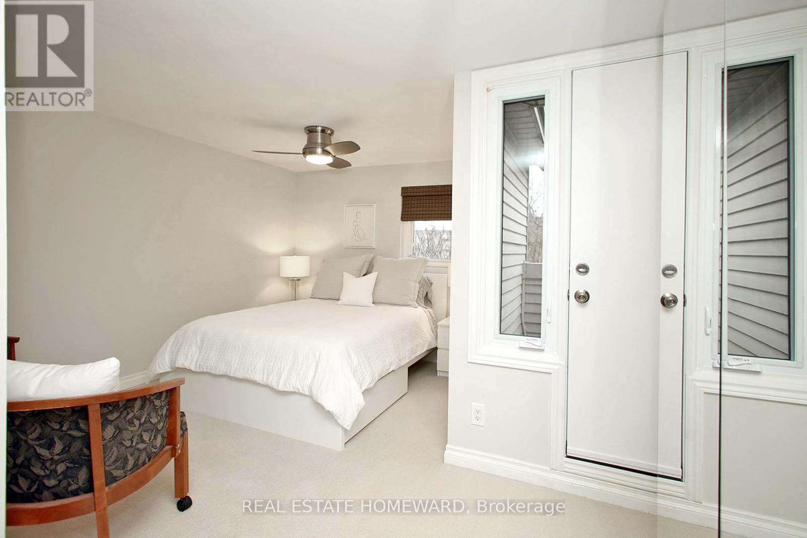 50 Battenberg Avenue, Toronto, Ontario  M4L 1J8 - Photo 15 - E13540018
